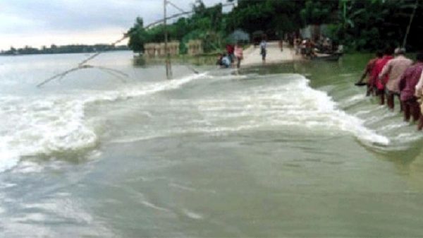 ফের কুশিয়ারা নদীর বিপৎসীমা অতিক্রম: তলিয়ে গেছে ঘরবাড়ি - Natun Sylhet