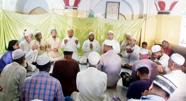 সিলেটে এরশাদের ৩য় মৃত্যুবার্ষিকী উপলক্ষে দোয়া মাহফিল ও শিরনী বিতরণ - Natun Sylhet