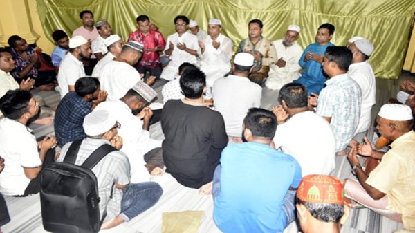 শেখ হাসিনার কারান্তরীণ ও গণতন্ত্রের অবরুদ্ধ দিবসে মহানগর যুবলীগের দোয়া ও মিলাদ মাহফিল - Natun Sylhet