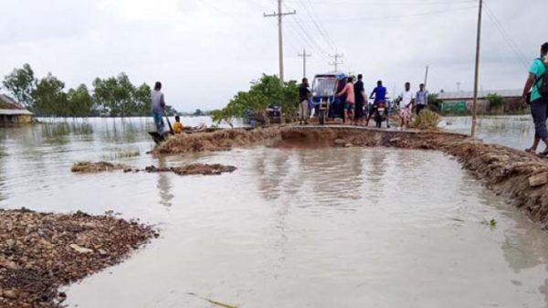 বন্যায় ২৭৪২ কিমি রাস্তার ক্ষতি, মেরামতে খরচ ২৪০৬ কোটি - Natun Sylhet