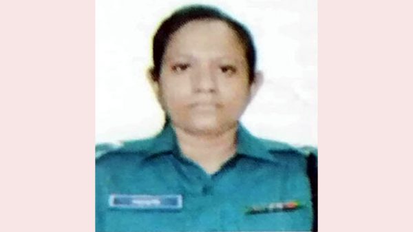 মাগুরায় মিলল এডিশনাল এসপি লাবনীর ঝুলন্ত ও কনস্টেবলের গুলিবিদ্ধ মরদেহ - Natun Sylhet