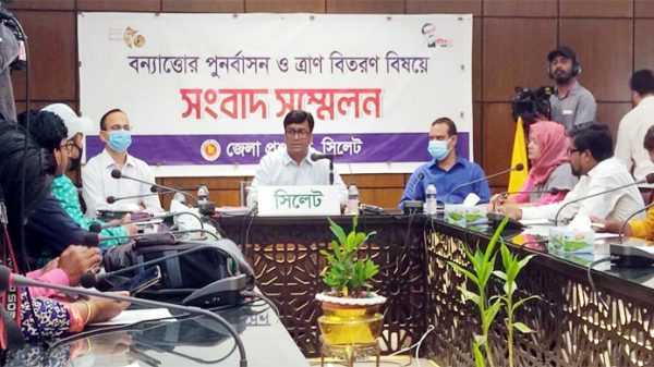 সিলেটে এখনও আশ্রয়কেন্দ্রে ৩৫ হাজার মানুষ - Natun Sylhet
