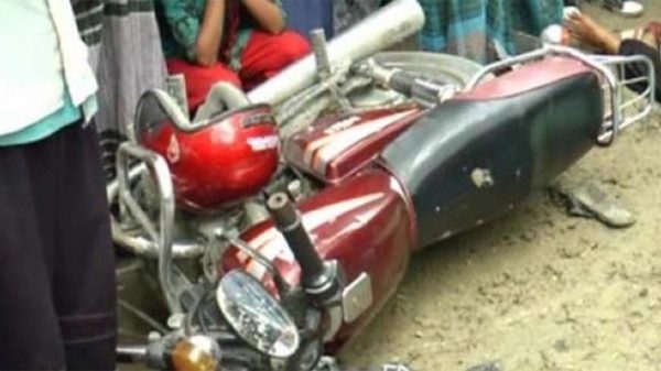 হবিগঞ্জে কাভার্ডভ্যানের ধাক্কায় নিহত ২ - Natun Sylhet