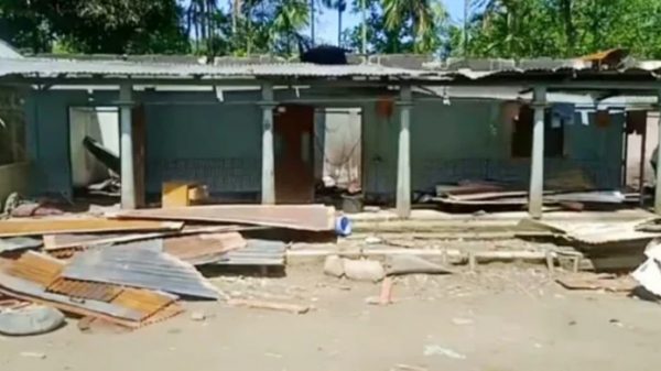 যুবককে হত্যার পর বসতঘরে আগুন, অস্ত্রসহ আটক ১২ - Natun Sylhet