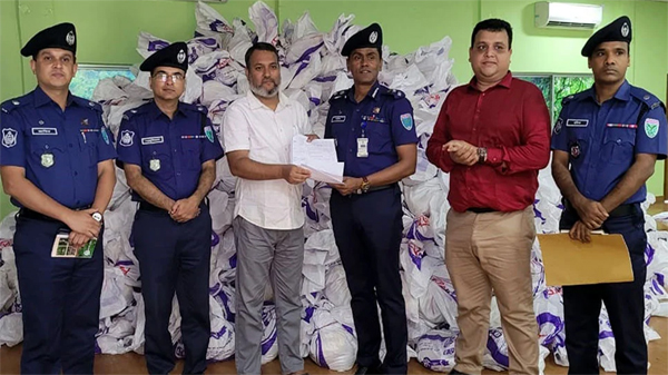 সিলেটে বসুন্ধরার ত্রাণ পেল আরও ৪ হাজার পরিবার - Natun Sylhet