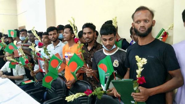 সুনামগঞ্জে ২৫ দম্পতিকে মুক্তি দিলেন আদালত - Natun Sylhet