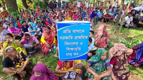 চা শ্রমিকদের ধর্মঘট প্রত্যাহার, তবে...! - Natun Sylhet