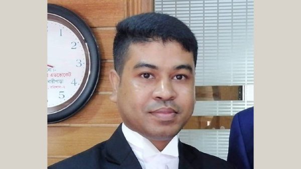 পররাষ্ট্রমন্ত্রীকে পদত্যাগের নোটিশ পাঠানো আইনজীবীকে হত্যার হুমকি - Natun Sylhet