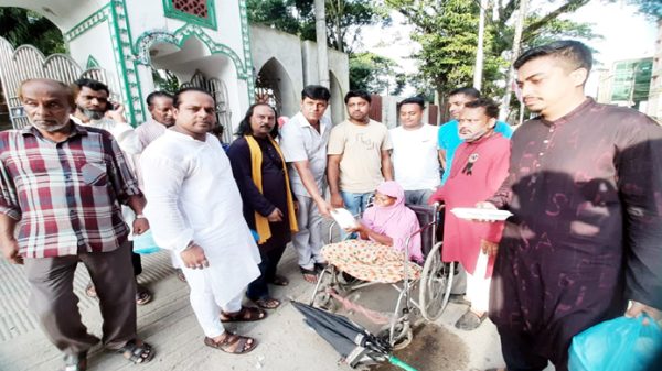 গ্রেনেড হামলায় নিহতদের স্মরণে সিলেটে বঙ্গবন্ধু সাংস্কতিক জোটের দোয়া ও শিরনী বিতরণ - Natun Sylhet