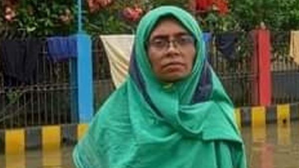 বেপরোয়া গতির লেগুনার ধাক্কায় প্রাণ গেলো শিক্ষিকার - Natun Sylhet