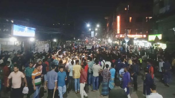 প্রশাসনের আশ্বাসে সিওমেক শিক্ষার্থীদের ধর্মঘট স্থগিত - Natun Sylhet