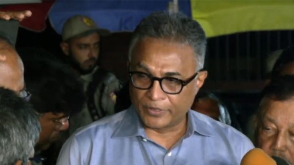 চা-শ্রমিকদের দৈনিক মজুরি ১৭০ টাকা নির্ধারণ - Natun Sylhet