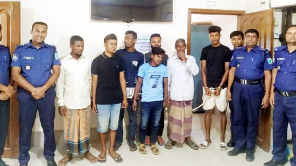 সুনামগঞ্জে পুলিশের অভিযানে ওয়ারেন্টভুক্ত ৮ আসামী গ্রেফতার - Natun Sylhet