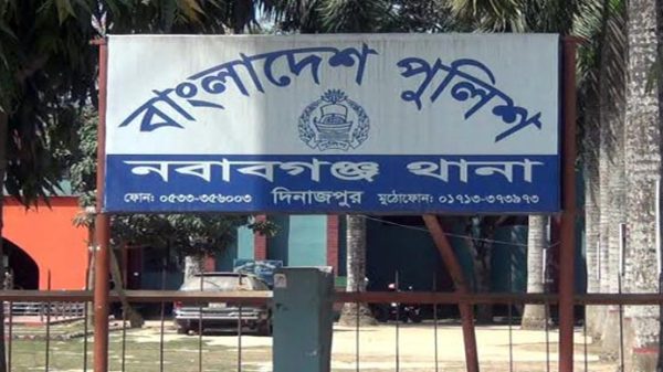 নারী চিকিৎসকের ঝুলন্ত লাশ উদ্ধার, স্বামীর বিরুদ্ধে মামলা - Natun Sylhet