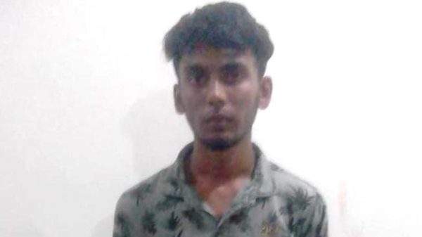 ‘ব্লাকমেইলিংয়ের কারণেই আত্মহত্যা এমসি কলেজ ছাত্রীর’ - Natun Sylhet