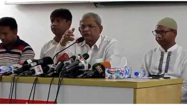 গণতন্ত্র চায় এমন কেউ এখন নিরাপদ নয়: ফখরুল - Natun Sylhet