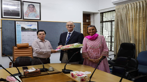 শাবিপ্রবি উপাচার্যের সাথে বাংলাদেশে নিযুক্ত জার্মান রাষ্ট্রদূতের সৌজন্য সাক্ষাৎ - Natun Sylhet