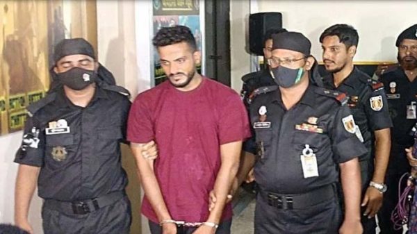 সম্পত্তির জন্য মাকে হত্যা: অস্ত্রসহ ছেলে গ্রেফতার - Natun Sylhet