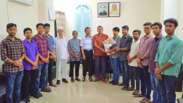 সিলেট প্রেসক্লাবের সাথে শাবি প্রেসক্লাবের সৌজন্য সাক্ষাৎ - Natun Sylhet