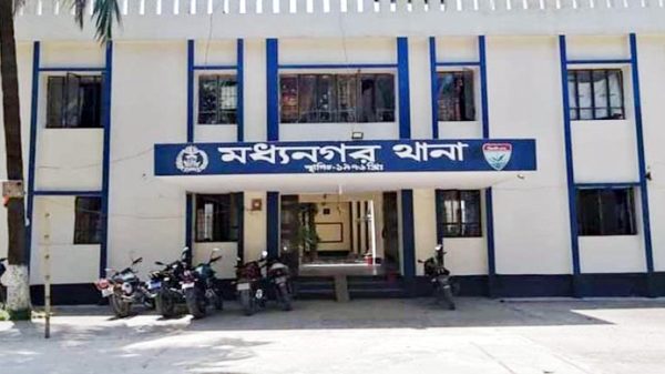 সুনামগঞ্জে ওজন নিয়ে ঝগড়ায় স্ত্রীকে পিটিয়ে হত্যা, স্বামী আটক - Natun Sylhet