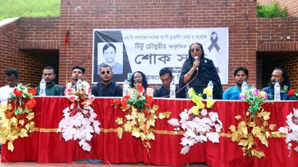 টিটু চৌধুরীর মৃত্যুতে দেশ থিয়েটার সিলেটের শোক - Natun Sylhet