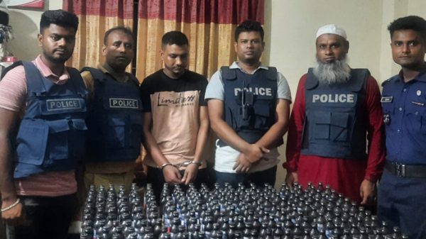 বিয়ানীবাজারে ফেনসিডিলের চালানসহ যুবক আটক - Natun Sylhet