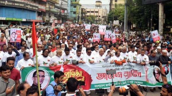 আওয়ামীলীগ দেশের জনগণ ও বিএনপিকে ভয় পায়: ডা. জাহিদ - Natun Sylhet