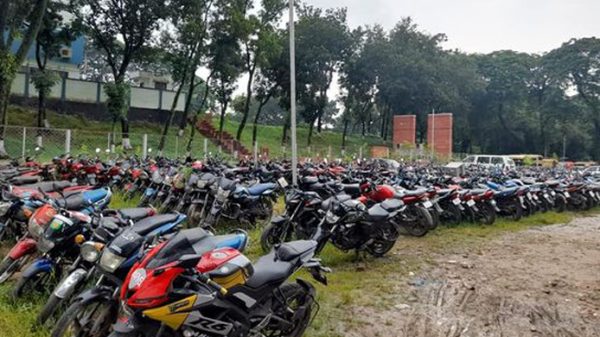 ৪০ শতাংশ মামলা হেলমেট ব্যবহার না করায় - Natun Sylhet