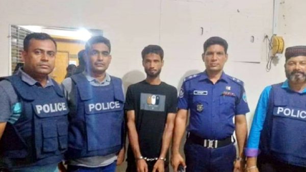 মায়ের সামনে মেয়েকে ধর্ষণ, মৃত্যুদণ্ডপ্রাপ্ত যুবদল কর্মী জাহাঙ্গীর গ্রেফতার - Natun Sylhet