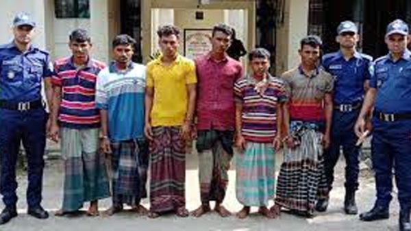 তাহিরপুরে ৭ হাজার কেজি কয়লাসহ ৬ চোরাকারবারি গ্রেফতার - Natun Sylhet