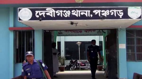 কেন্দ্রে যাওয়ার পথে প্রাণ গেল এসএসসি পরীক্ষার্থীর - Natun Sylhet