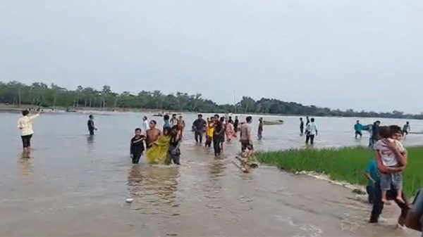 করতোয়া নদীতে নৌকা ডুবে শিশুসহ ২৪ জনের মরদেহ উদ্ধার - Natun Sylhet