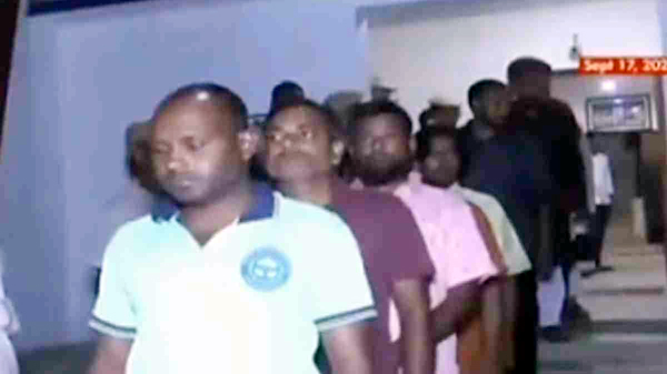 ট্যুরিস্ট ভিসায় ভারতে গিয়ে ধর্ম প্রচার: ১৭ বাংলাদেশি গ্রেফতার - Natun Sylhet
