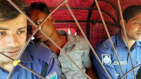 জৈন্তাপুরে ছাত্রীকে উত্ত্যক্তের দায়ে যুবকের কারাদন্ড - Natun Sylhet