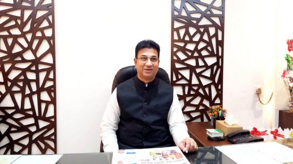 জেলা পরিষদ চেয়ারম্যানের দায়িত্ব গ্রহণ করলেন নাসির খান - Natun Sylhet