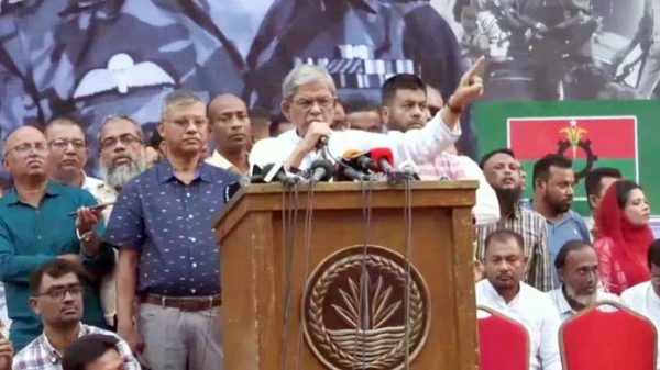 সরকারের পতন ছাড়া ঘরে ফিরবো না: মির্জা ফখরুল - Natun Sylhet