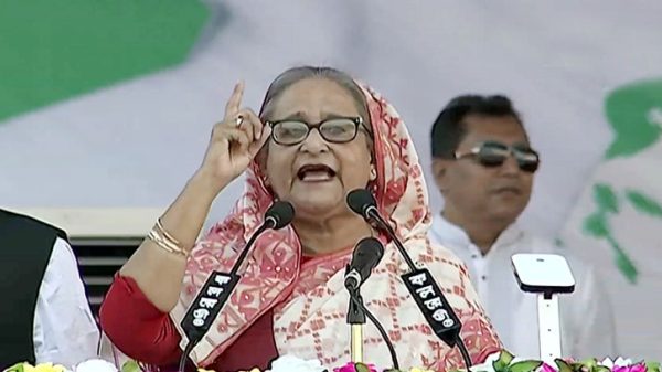 নৌকায় ভোটের ওয়াদা করালেন শেখ হাসিনা - Natun Sylhet
