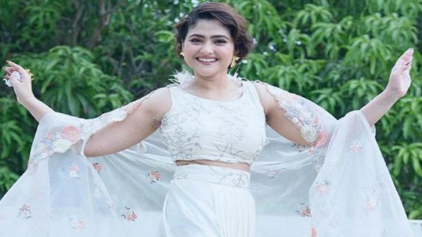 মারা গেছেন ভারতীয় অভিনেত্রী ঐন্দ্রিলা শর্মা - Natun Sylhet