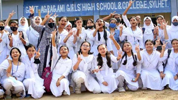সিলেট বোর্ড: পাসের হার তলানীতে, বেড়েছে জিপিএ-৫ - Natun Sylhet