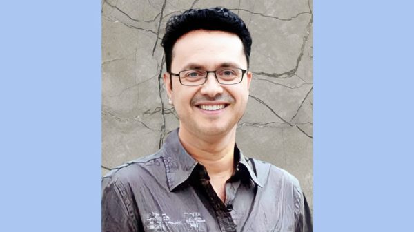 দৈনিক সময়ের আলো পত্রিকার যুক্তরাজ্য প্রতিবেদক মনোয়ার জাহান চৌধুরী  - Natun Sylhet