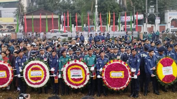 মহান বিজয় দিবস: সিলেটে ফুলে ফুলে শোভিত শহীদ বেদি - Natun Sylhet