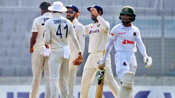 ৪ উইকেট হারিয়ে লাঞ্চ বিরতিতে টাইগাররা - Natun Sylhet