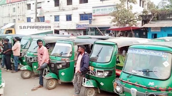 সুনামগঞ্জে আতঙ্কে চালকেরা, এক মাসে ২৫টি অটোরিকশা চুরি - Natun Sylhet