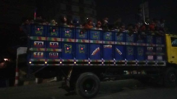 শিশু-কিশোরসহ আটক ৯০ আর্জেন্টাইন সমর্থক - Natun Sylhet