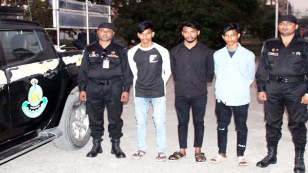 কিশোরী অপহরণের অভিযোগে সিলেটের দুই টিকটকারসহ গ্রেপ্তার ৩ - Natun Sylhet