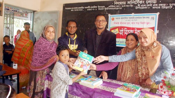 শিক্ষা হচ্ছে জাতিকে দারিদ্র্যমুক্ত করার সবচেয়ে বড় হাতিয়ার : সৈয়দ তৌফিকুল হাদী - Natun Sylhet