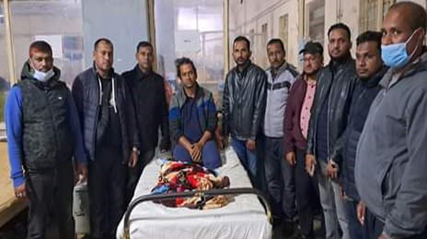 স্বেচ্ছাসেবক দল নেতার উপর আওয়ামী সন্ত্রাসী হামলার প্রতিবাদে নিন্দা - Natun Sylhet